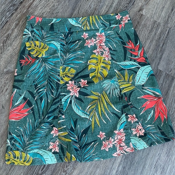 Ripskirt Hawaii Dresses & Skirts - Rip Skirt Hawaii | Wrap Skirt Green Palm Print